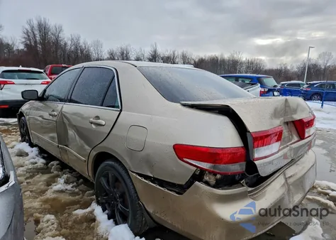 2003 Honda Accord Lx из США, поврежденный, VIN 1HGCM56323A077310
